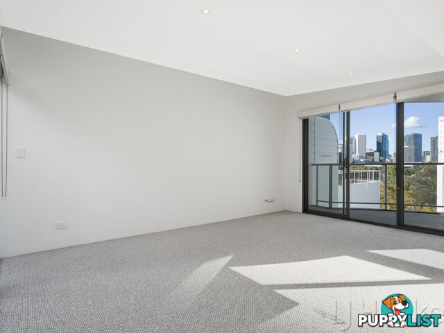35/138 Mounts Bay Road PERTH WA 6000