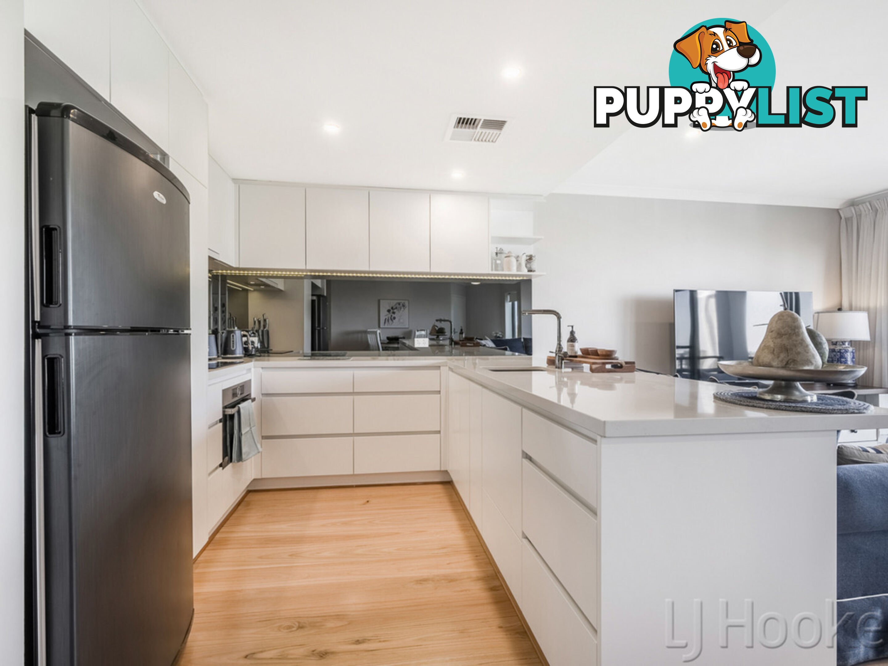 6/14 Waterloo Crescent EAST PERTH WA 6004