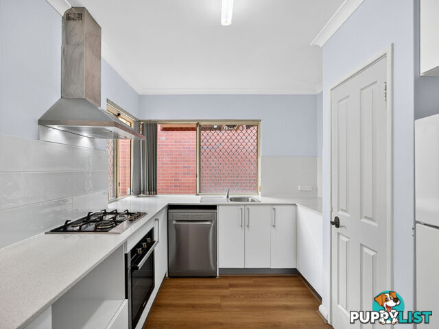 2/219 North Beach Drive TUART HILL WA 6060