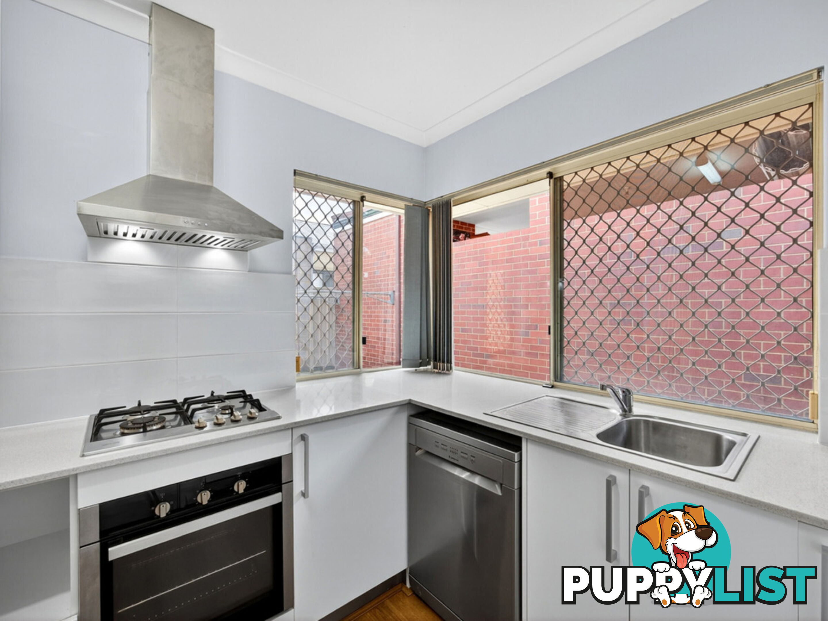 2/219 North Beach Drive TUART HILL WA 6060