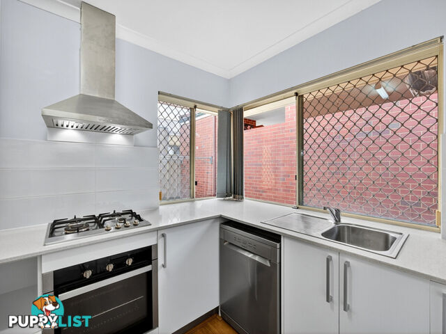 2/219 North Beach Drive TUART HILL WA 6060