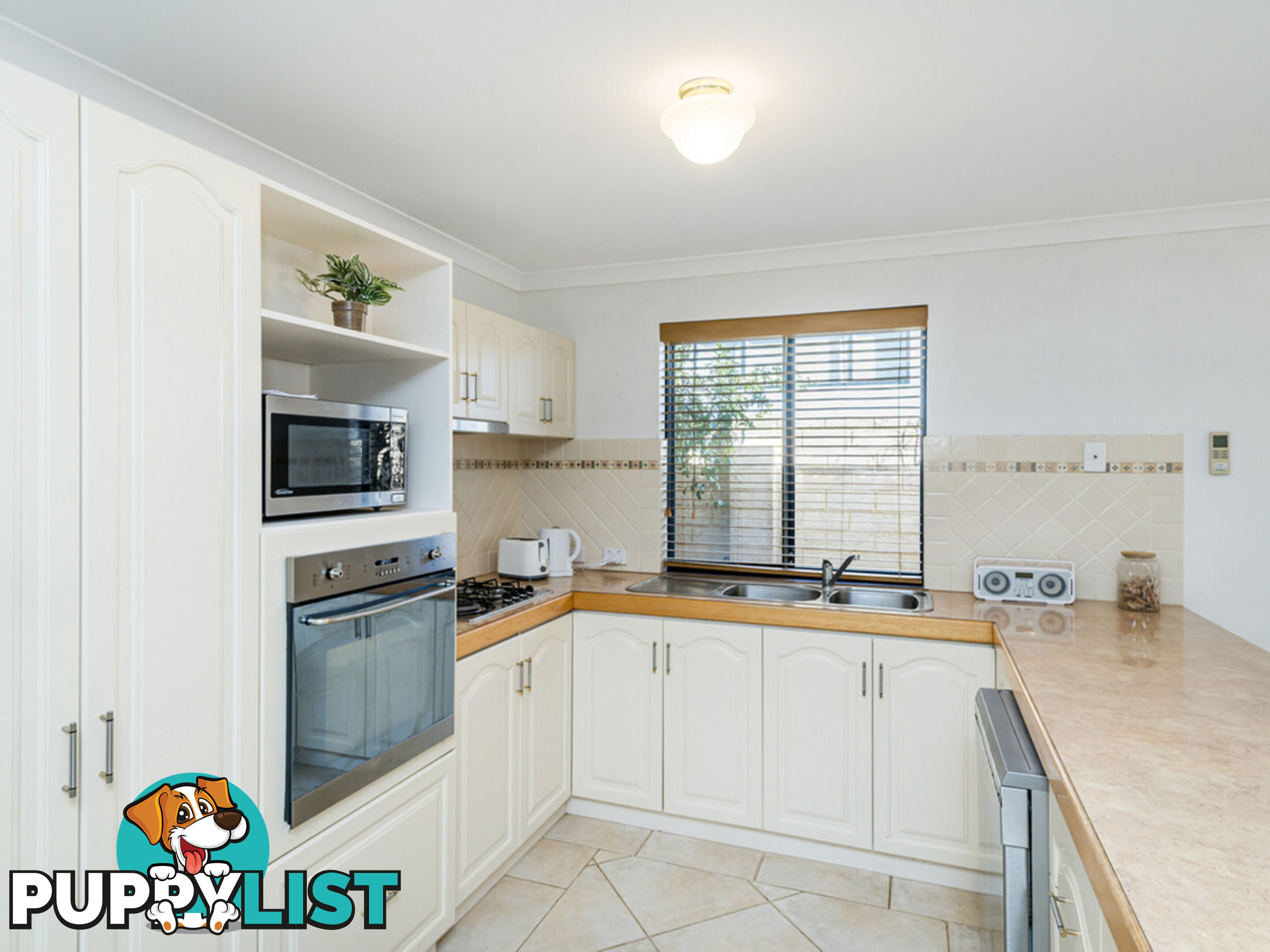 7 Ferndale Corner MINDARIE WA 6030