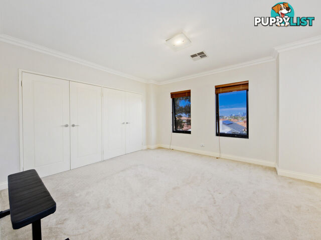 72 Moulden Avenue YOKINE WA 6060