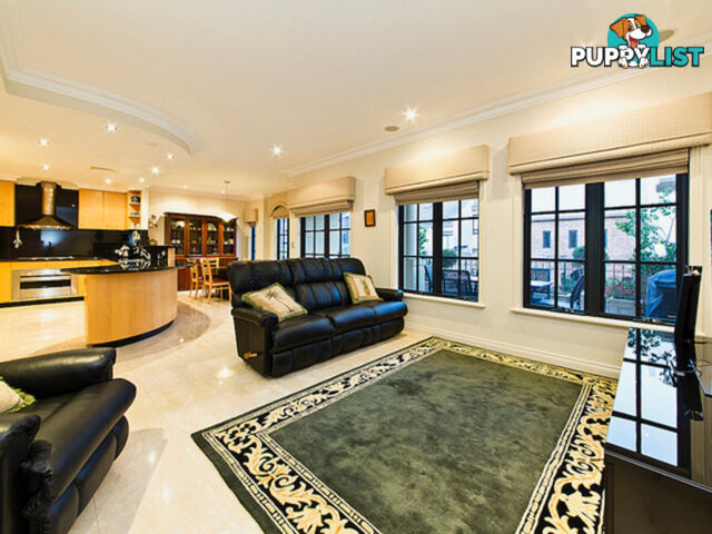 8 Victory Terrace EAST PERTH WA 6004