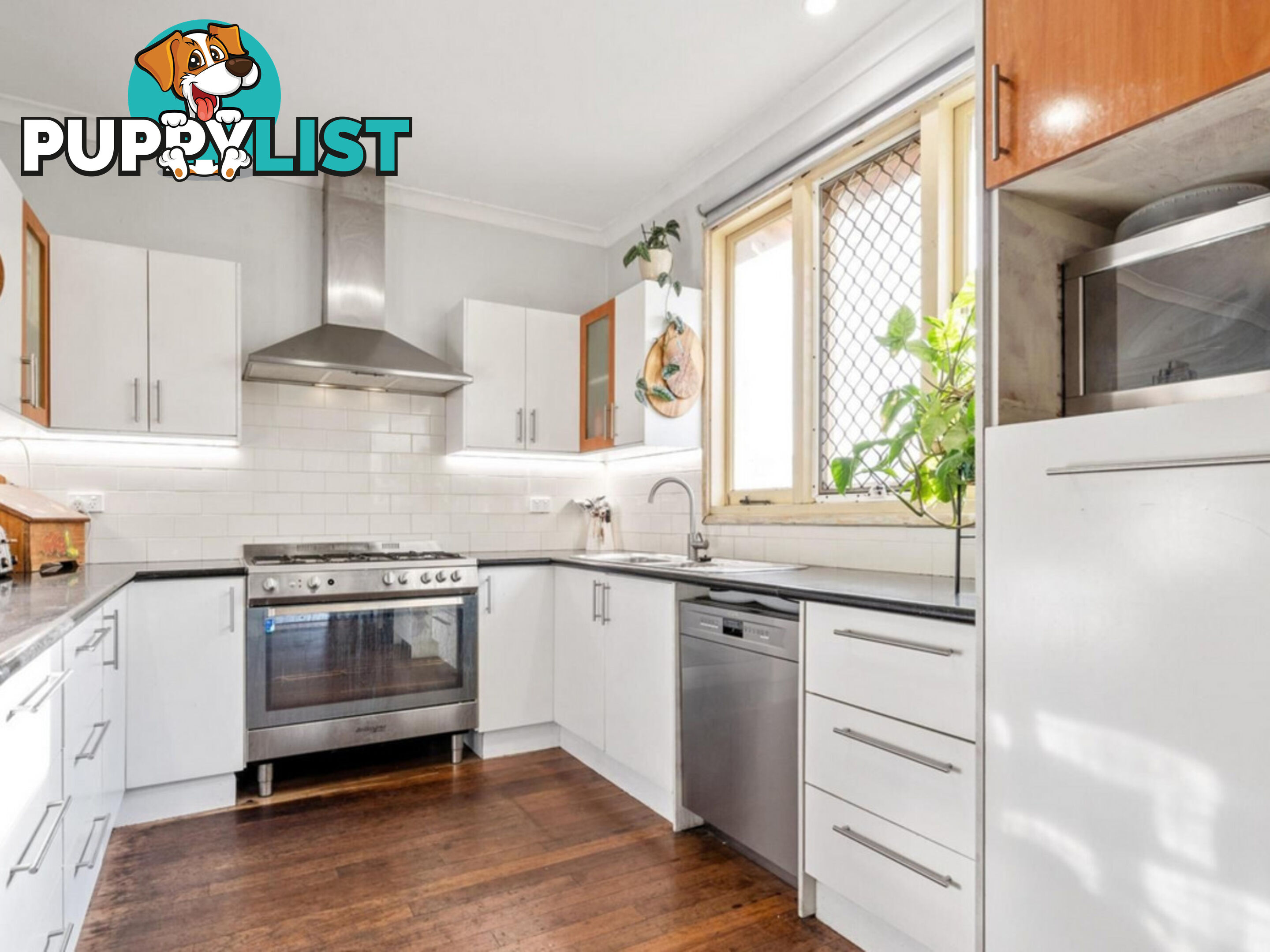 18 Hartfield Street QUEENS PARK WA 6107