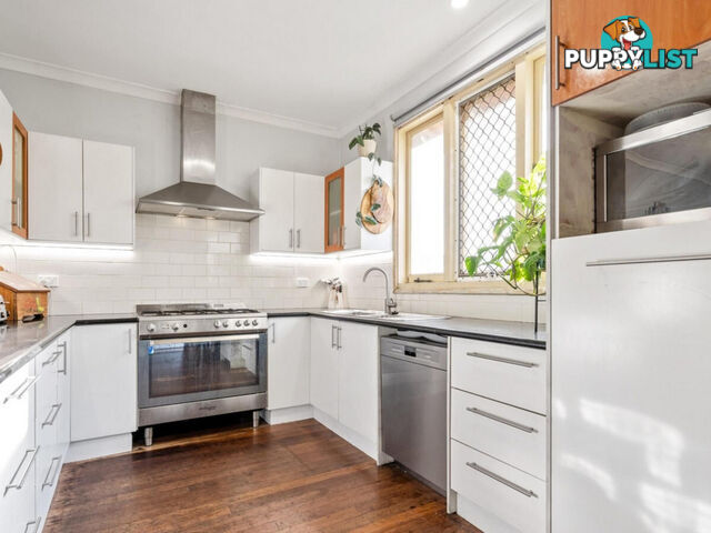 18 Hartfield Street QUEENS PARK WA 6107