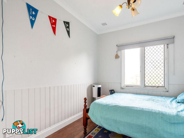 18 Hartfield Street QUEENS PARK WA 6107
