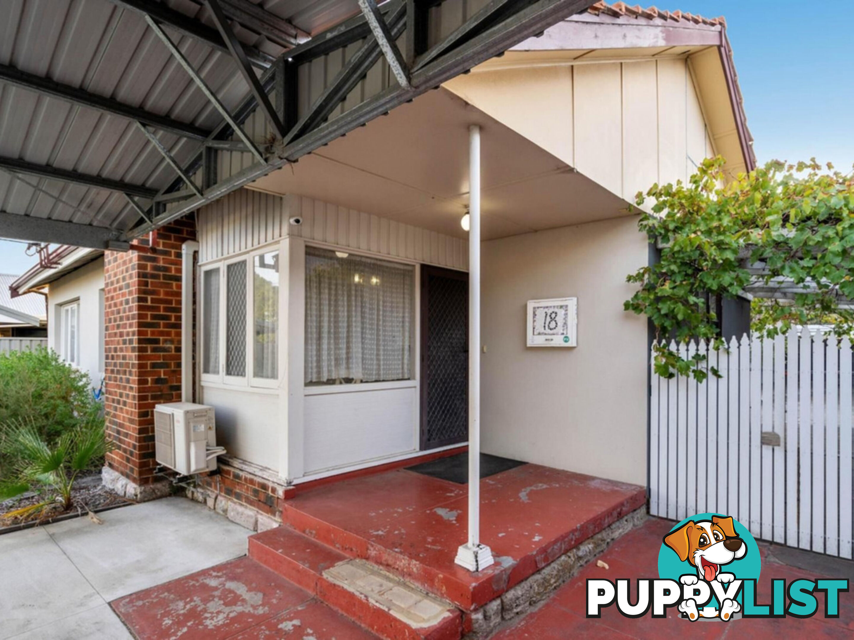 18 Hartfield Street QUEENS PARK WA 6107