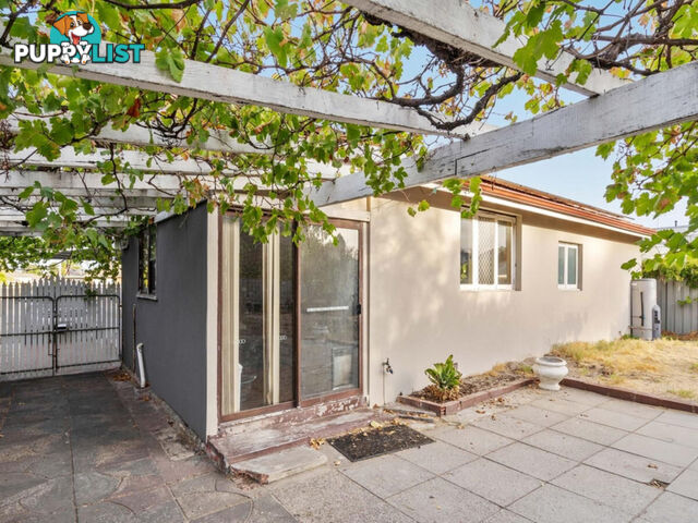 18 Hartfield Street QUEENS PARK WA 6107