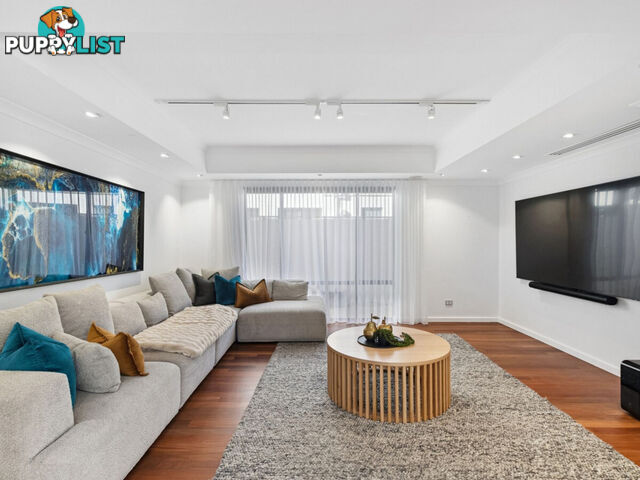 10 Mallorca Avenue HILLARYS WA 6025