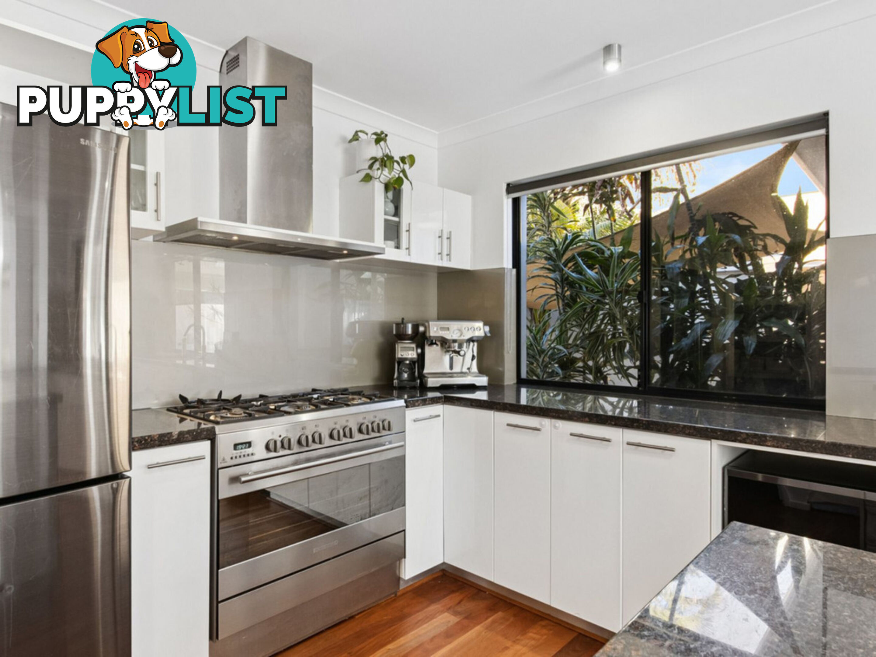 10 Mallorca Avenue HILLARYS WA 6025