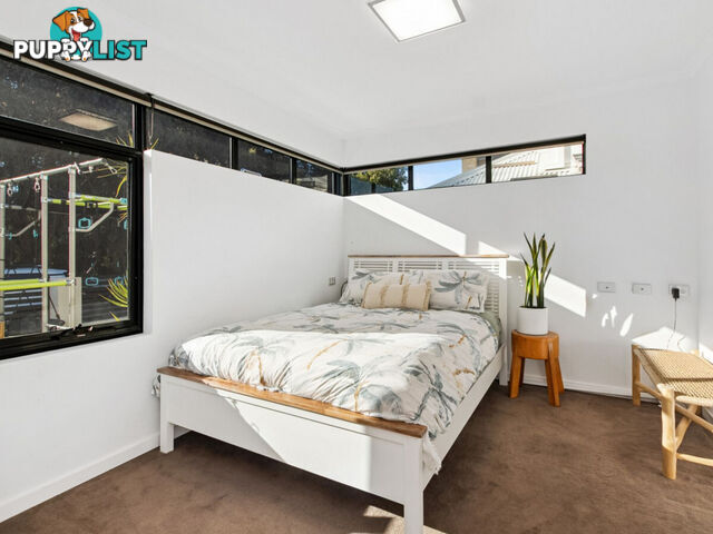10 Mallorca Avenue HILLARYS WA 6025