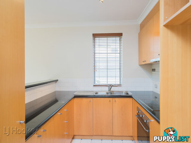 9/32 Eastbrook Terrace EAST PERTH WA 6004