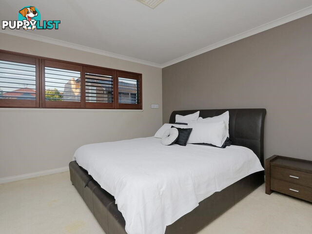 1A Haig Park Circle EAST PERTH WA 6004