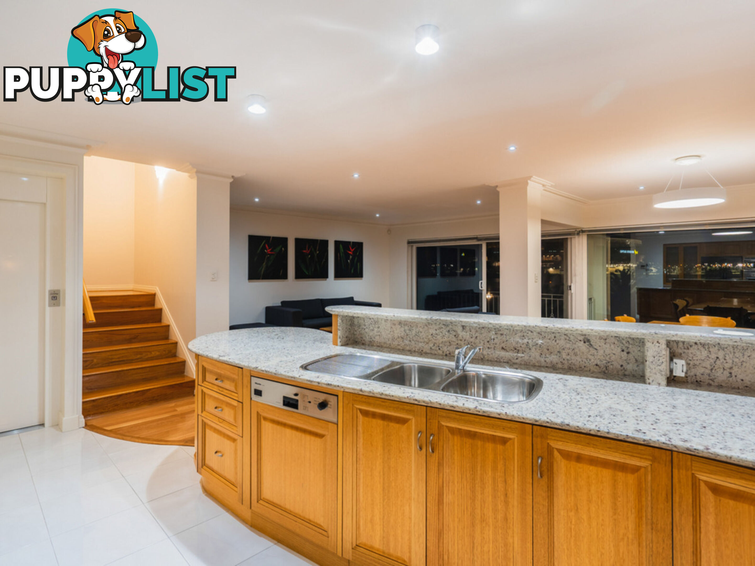 4 Vanguard Terrace EAST PERTH WA 6004