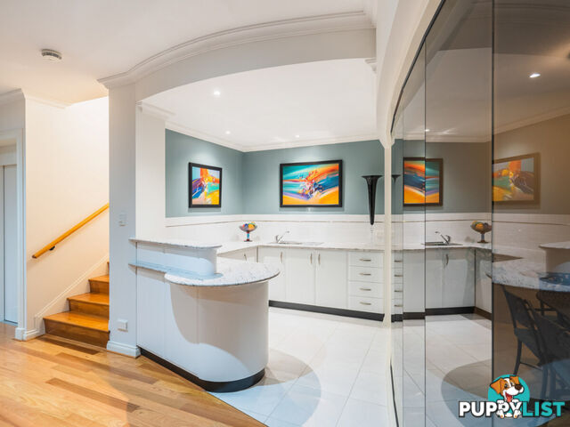 4 Vanguard Terrace EAST PERTH WA 6004