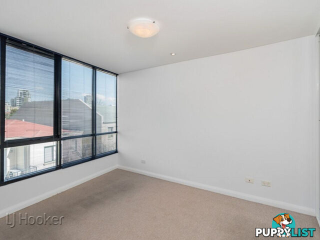 10/10 Eastbrook Terrace EAST PERTH WA 6004