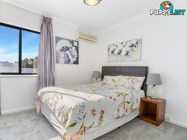 10/11 Regal Place EAST PERTH WA 6004