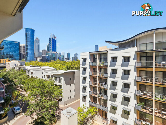 34/128 Mounts Bay Road PERTH WA 6000