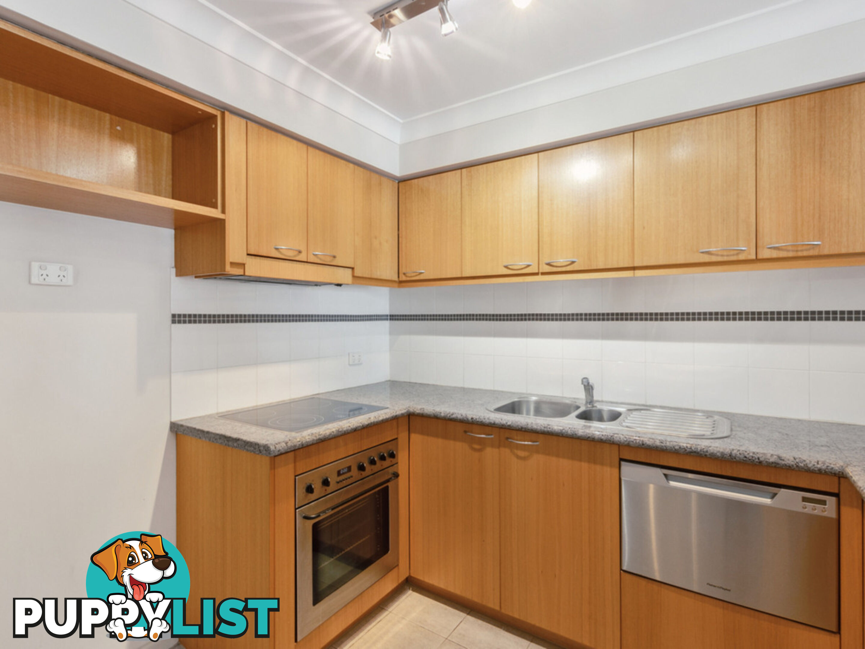 34/128 Mounts Bay Road PERTH WA 6000