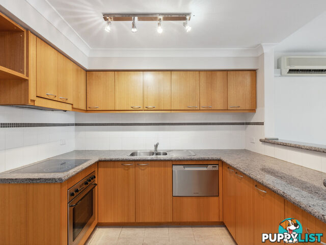 34/128 Mounts Bay Road PERTH WA 6000