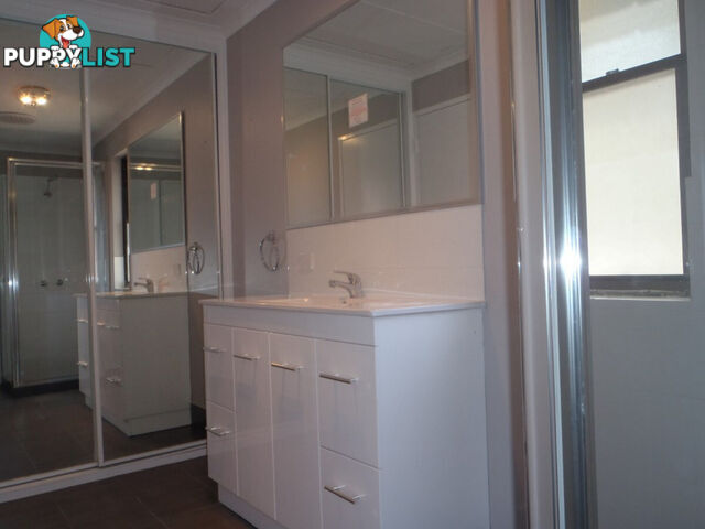 10/150 Coode Street COMO WA 6152