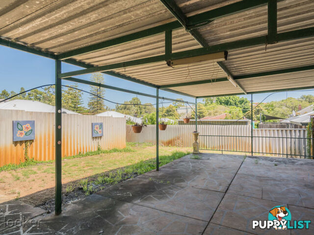 37 Hubert Road MAYLANDS WA 6051