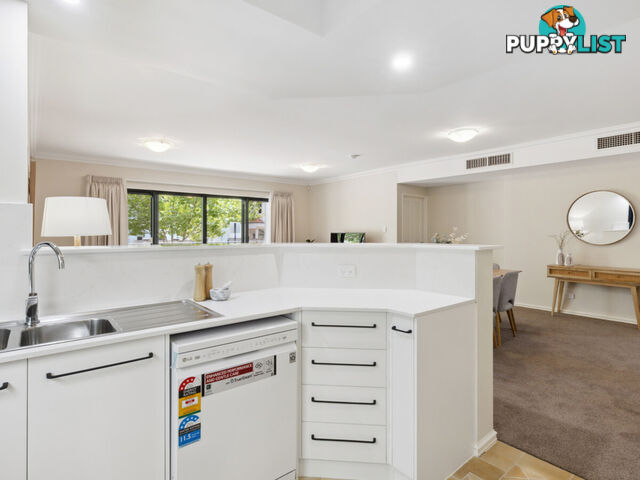 1/35 Haig Park Circle EAST PERTH WA 6004