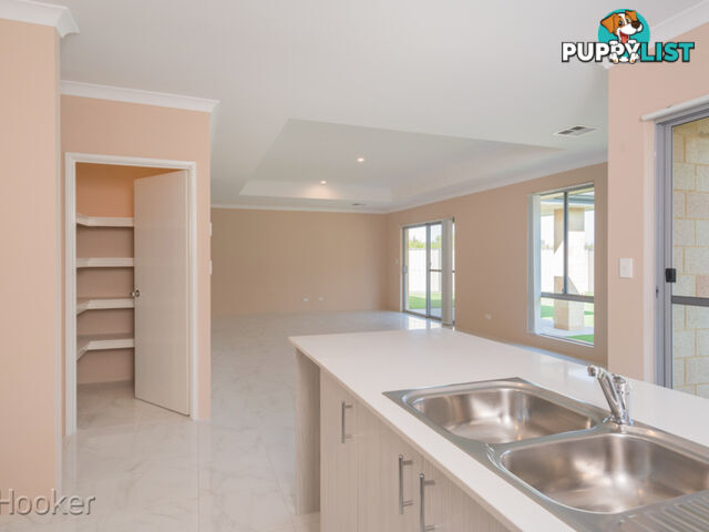 37 Miramar Way PIARA WATERS WA 6112