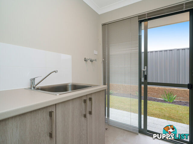 21 Karreen Way SOUTH GUILDFORD WA 6055