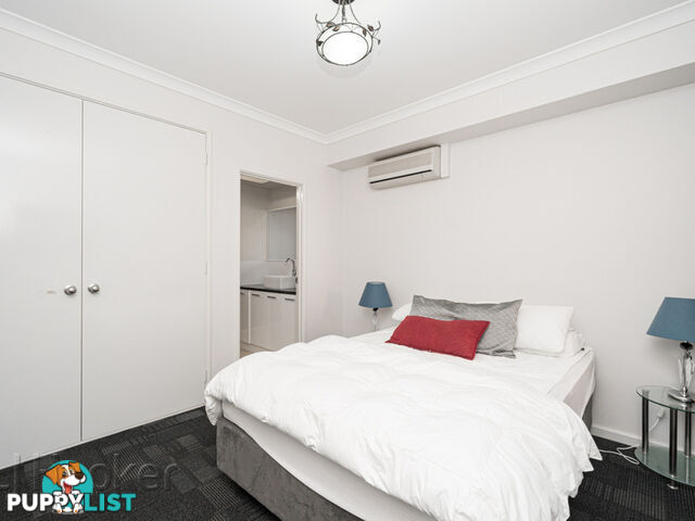 11/11 Regal Place EAST PERTH WA 6004