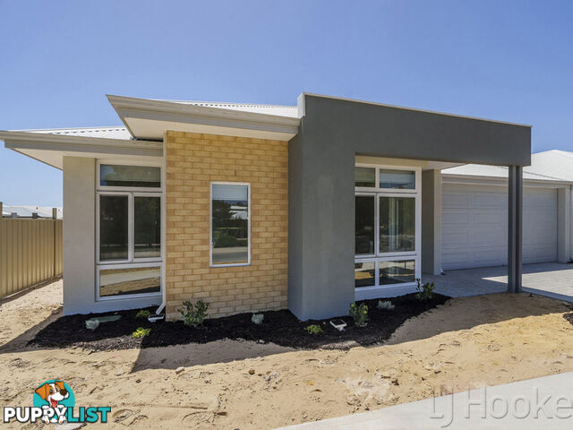 13 Parkside Street YANCHEP WA 6035