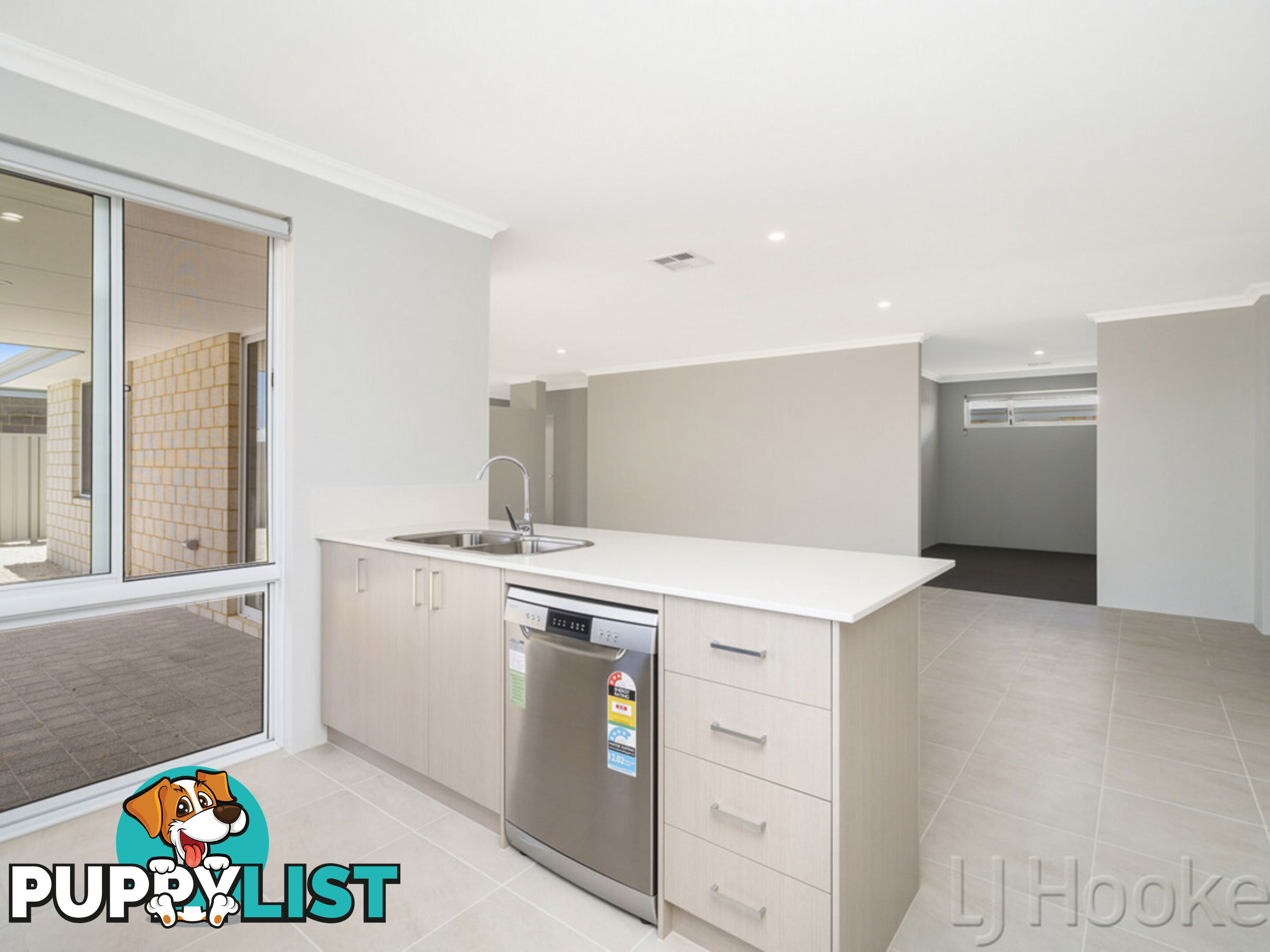 13 Parkside Street YANCHEP WA 6035