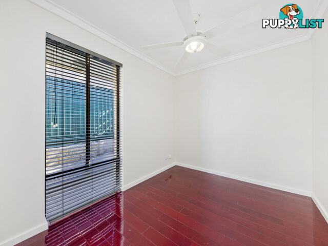 4/215 Royal Street YOKINE WA 6060