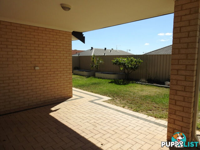 8 Woodhill Road BALDIVIS WA 6171