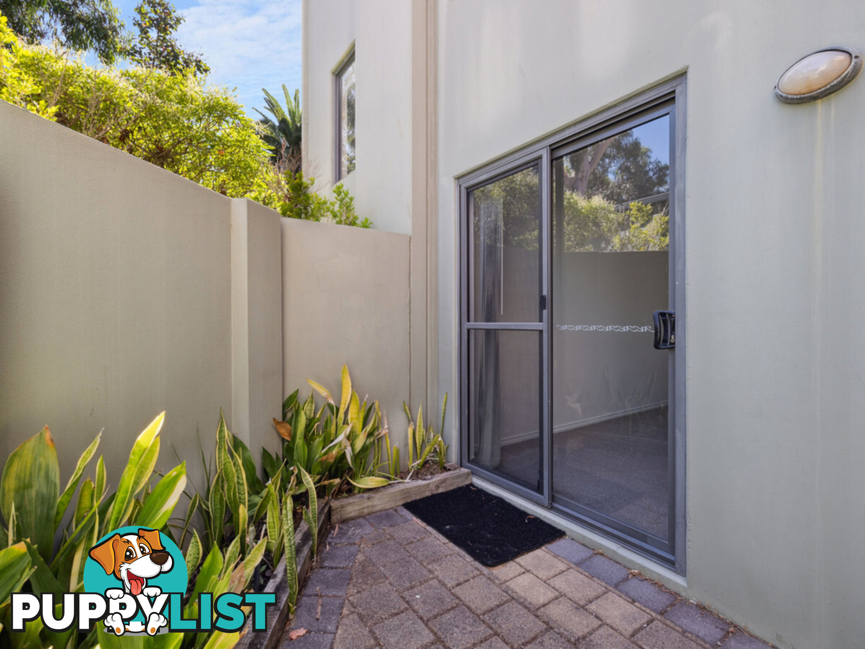 1/14 Waterloo Crescent EAST PERTH WA 6004