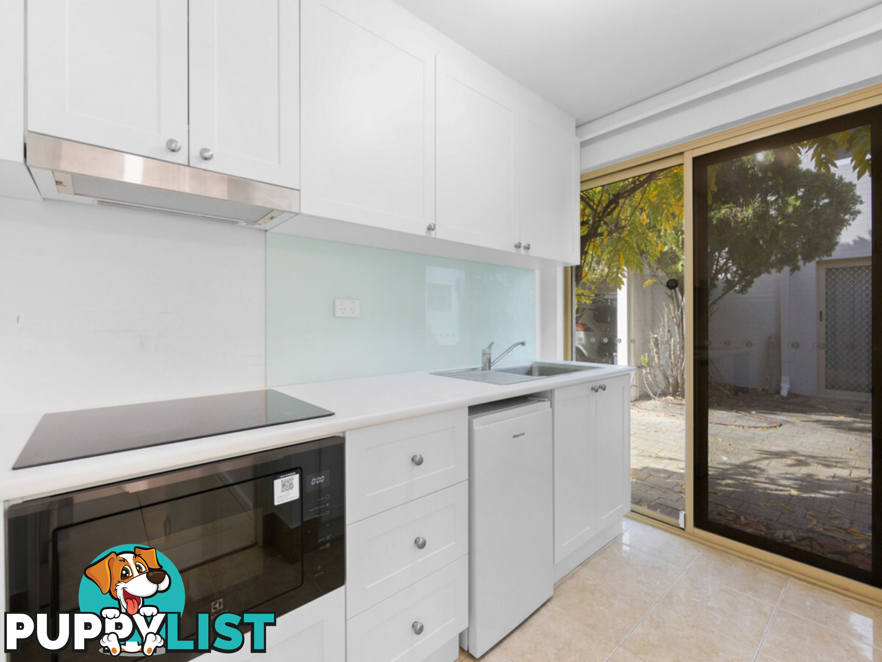 100A Joel Terrace MOUNT LAWLEY WA 6050