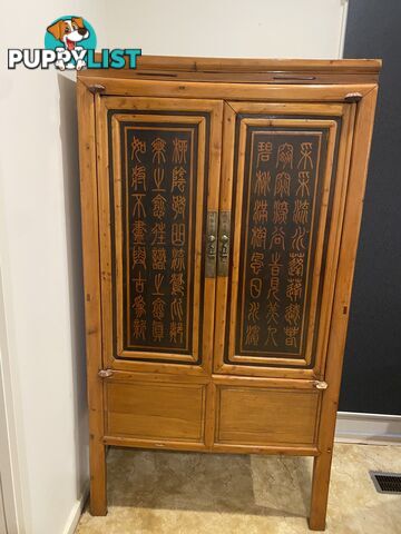 Genuine Chinese cabinet / armoire - Wooden