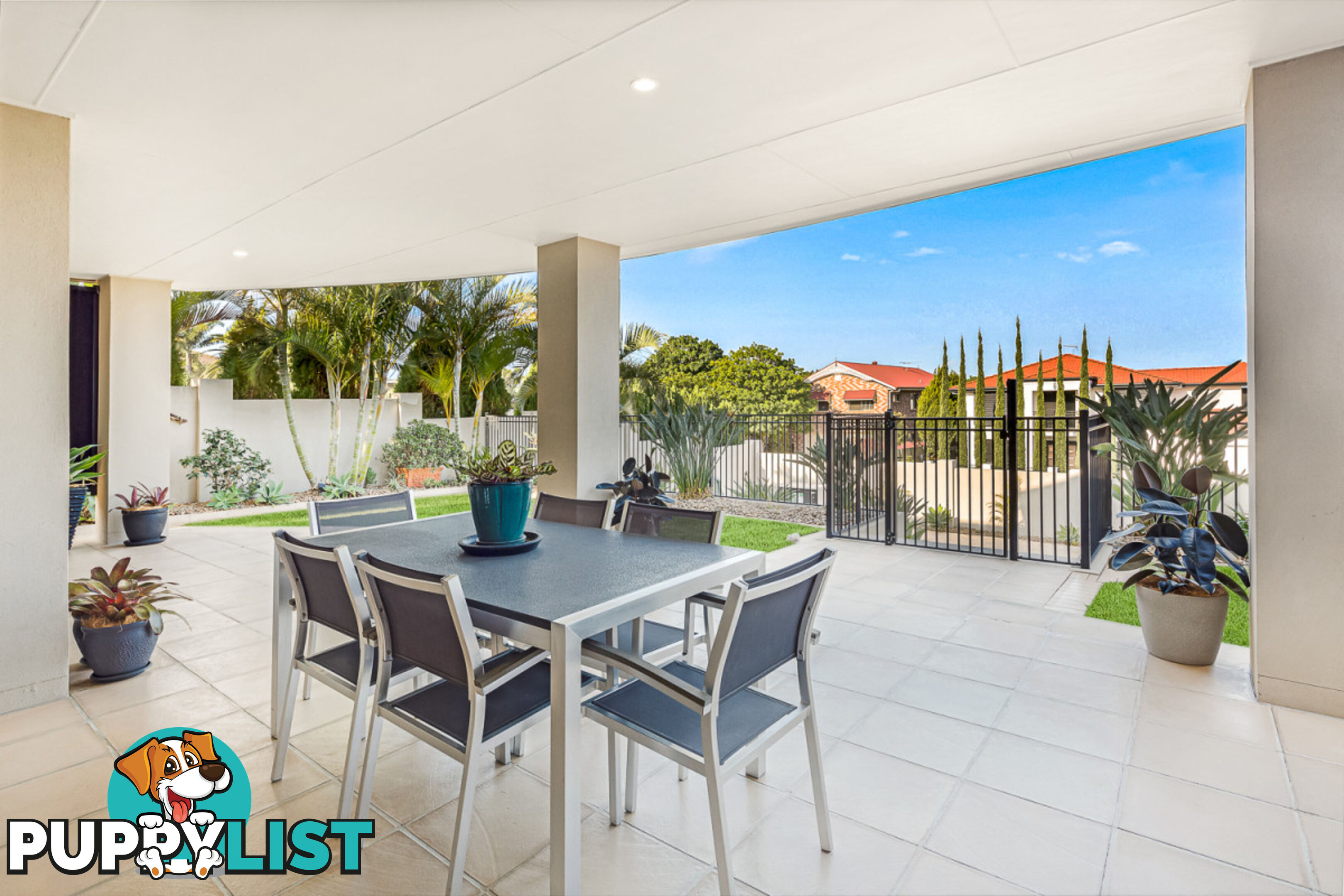 8 Bribie Close REDLAND BAY QLD 4165