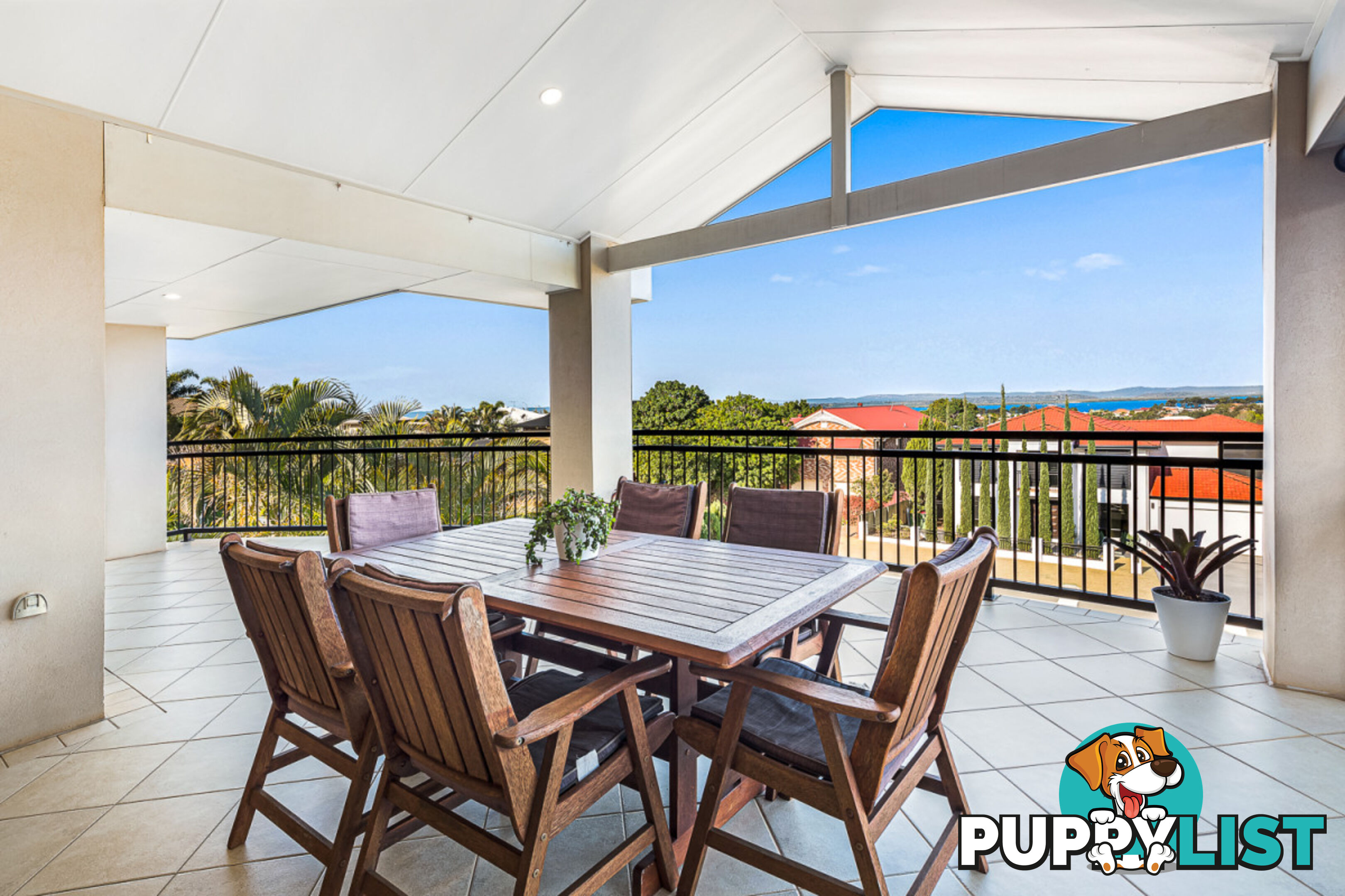 8 Bribie Close REDLAND BAY QLD 4165