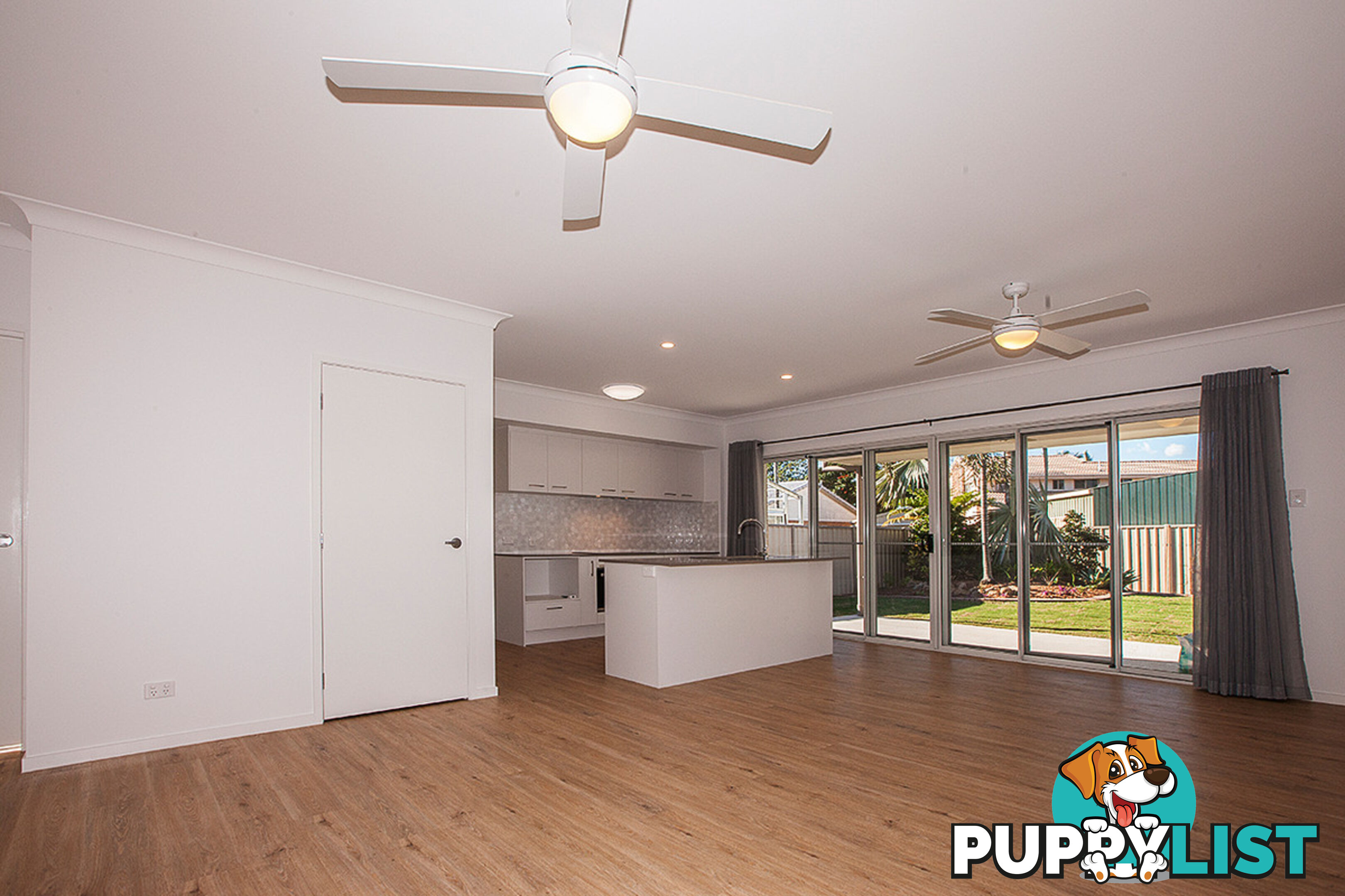 8A Alison Court VICTORIA POINT QLD 4165