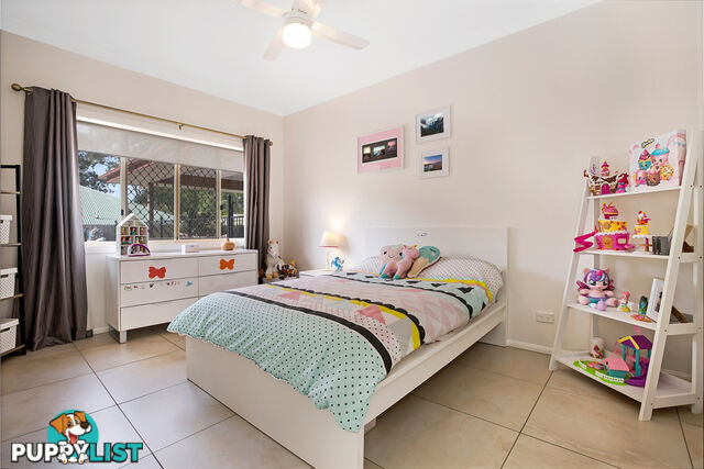 8 Karri Court VICTORIA POINT QLD 4165