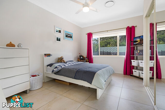 8 Karri Court VICTORIA POINT QLD 4165