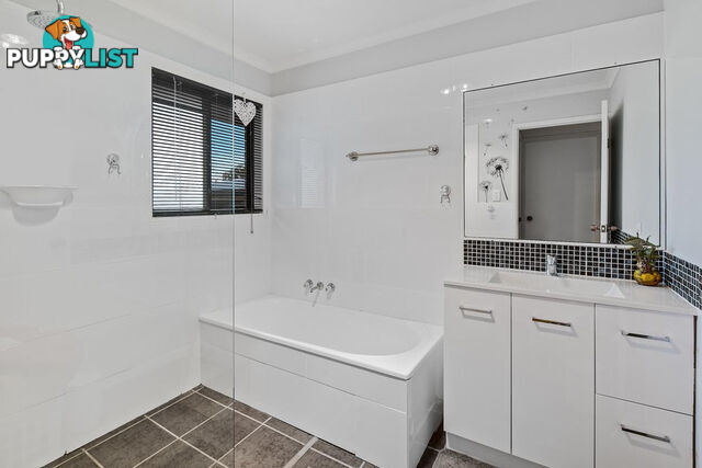 16 Shanahan Street REDLAND BAY QLD 4165