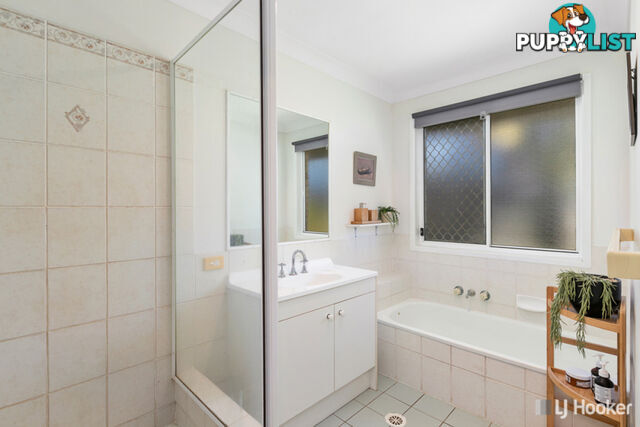 19 Achterberg Place VICTORIA POINT QLD 4165