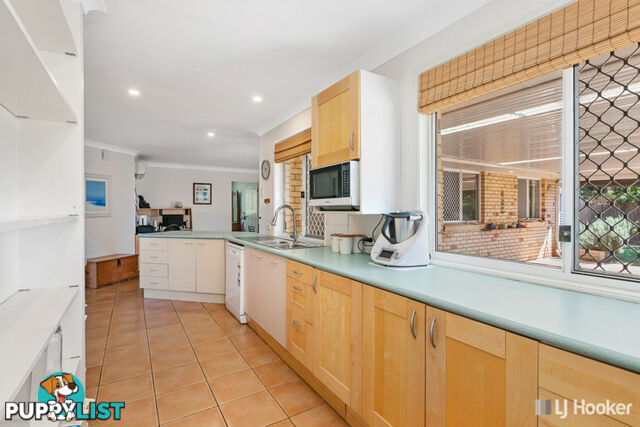 19 Achterberg Place VICTORIA POINT QLD 4165