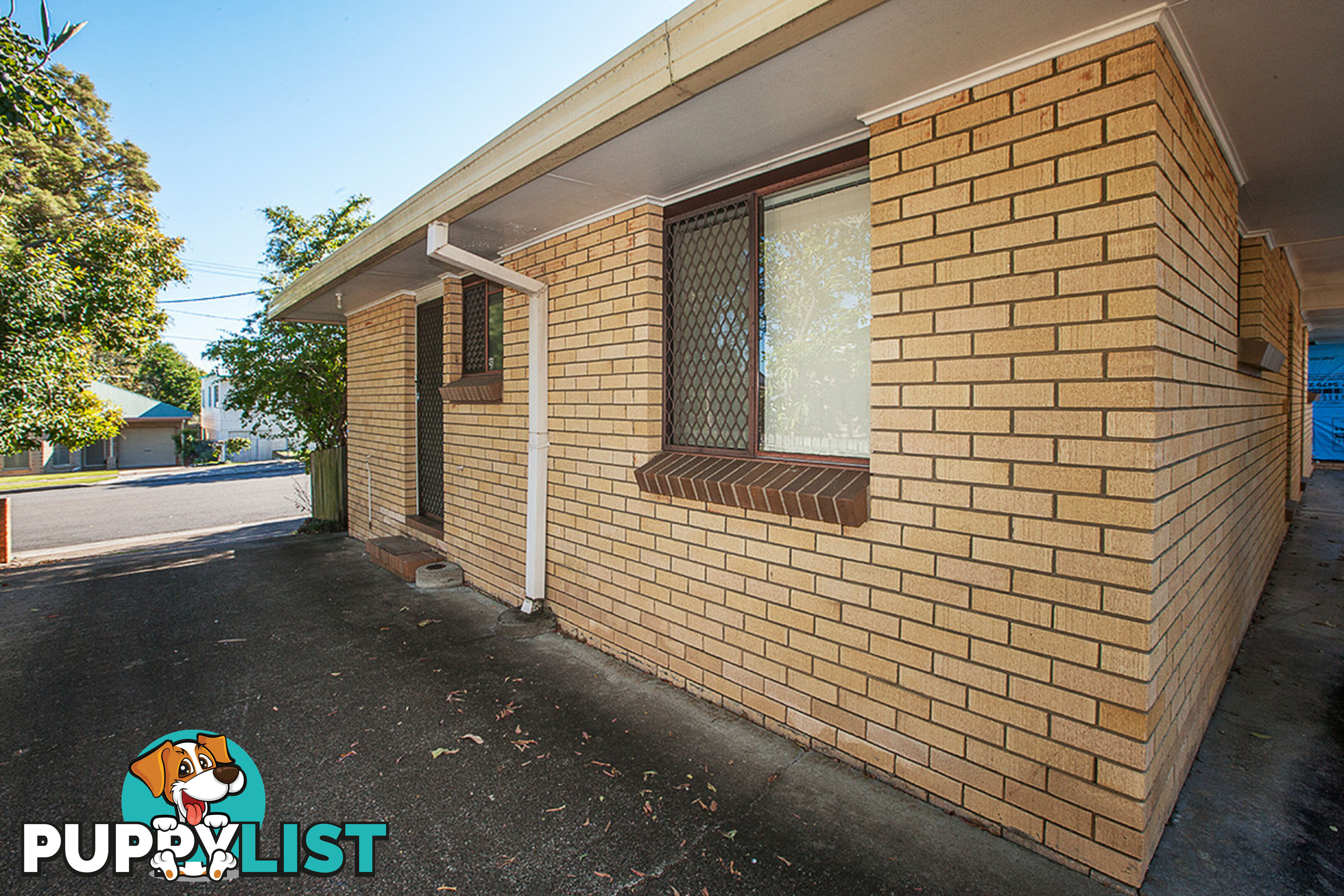 1/94 Chestnut Street WYNNUM QLD 4178