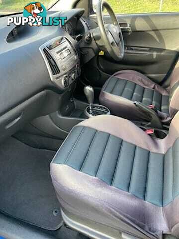 2012 Hyundai i20 PB MY13 ACTIVE Hatchback Automatic