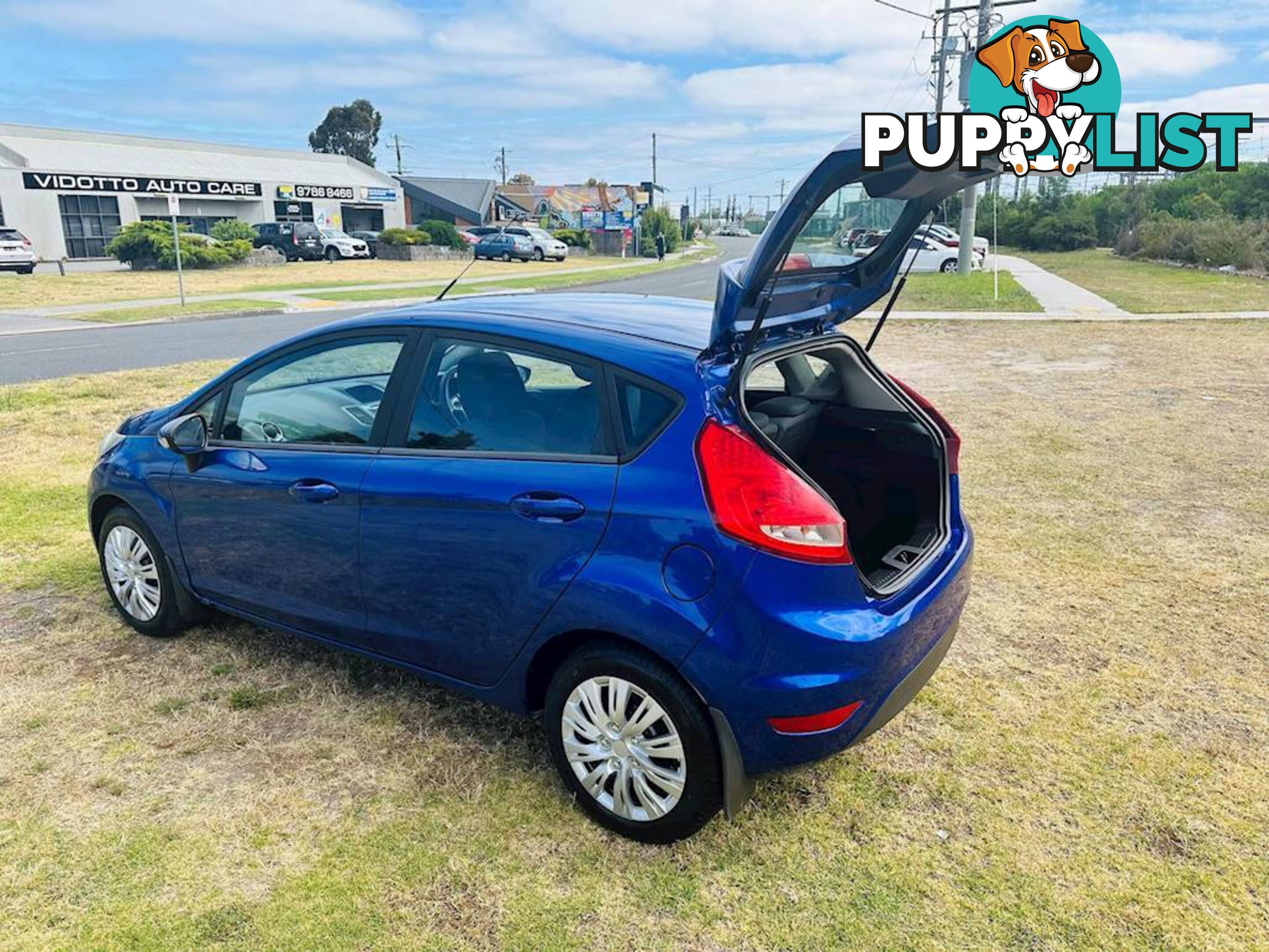 2012  FORD FIESTA CL WT HATCHBACK