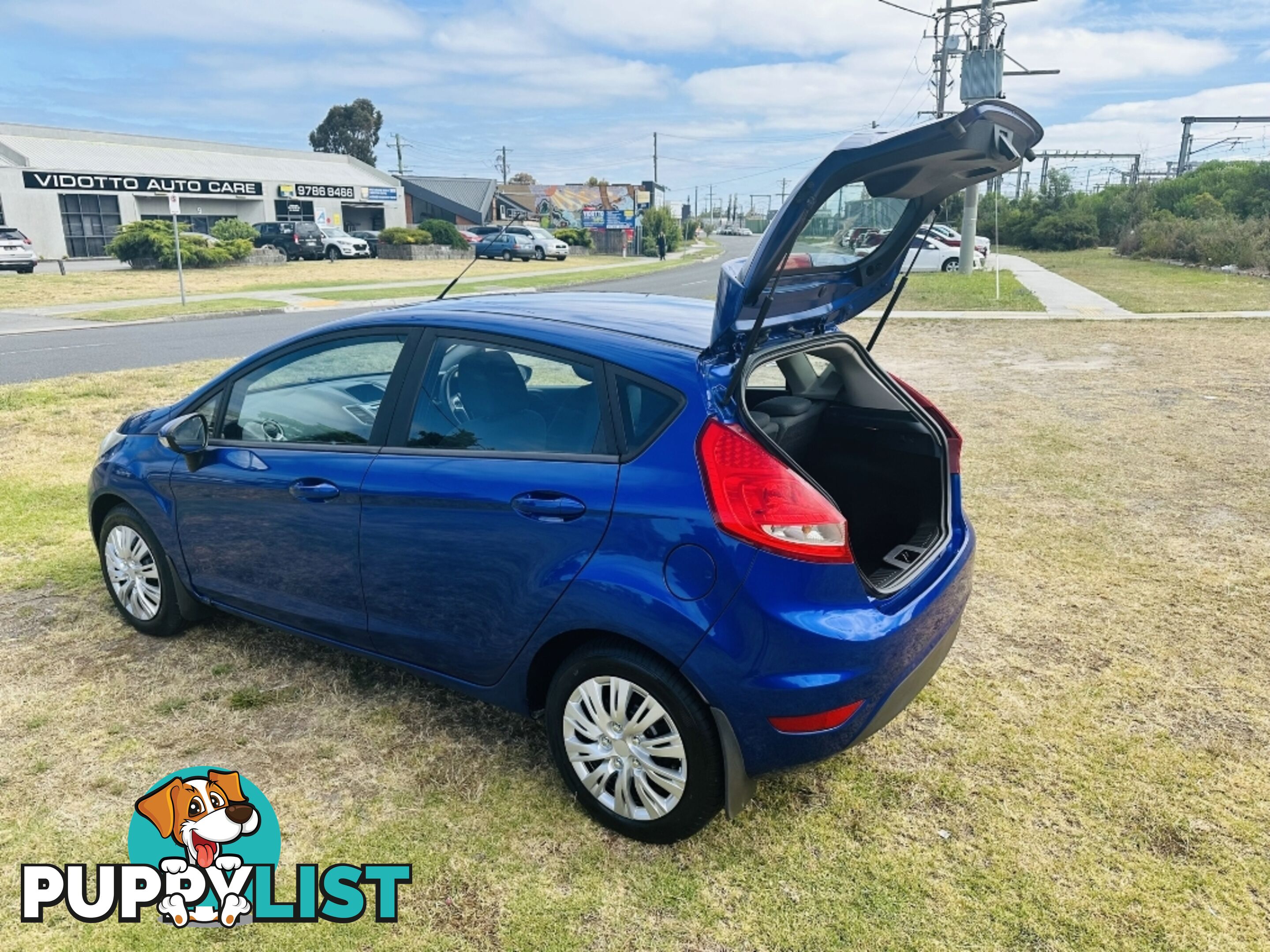 2012  FORD FIESTA CL WT HATCHBACK